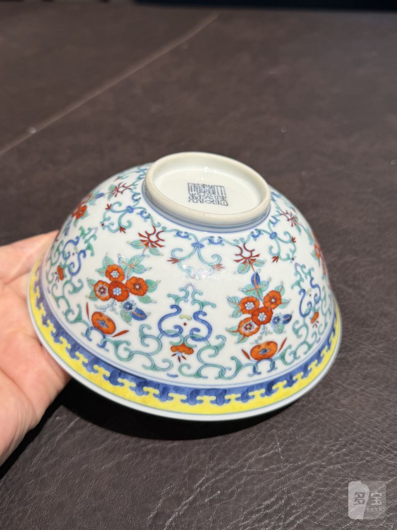 清道光 斗彩贯套花纹碗 - 图14